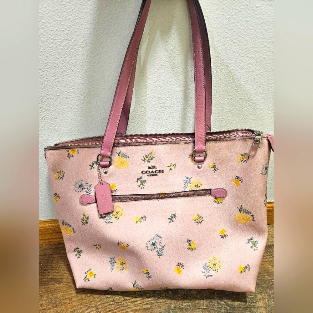 Authentic Coach Floral Handbag
